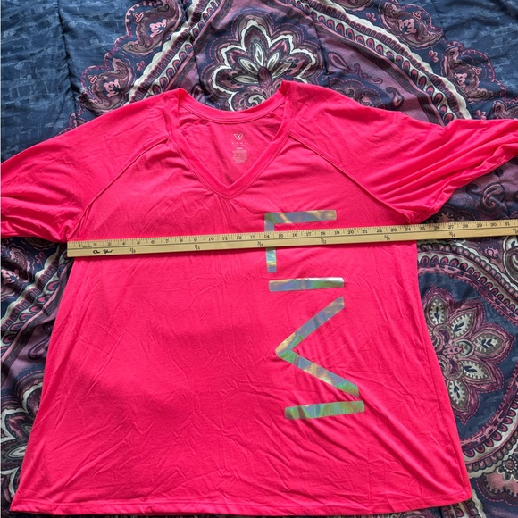 NWT Livi by Lane Bryant Active Neon Pink Long Sleeve Active Top Plus Size 22/24W - Picture 5 of 6